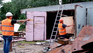 Демонтаж гаражей в Юрге, цена от 1761 руб. – услуги под ключ от 2Землекопа-Юрг